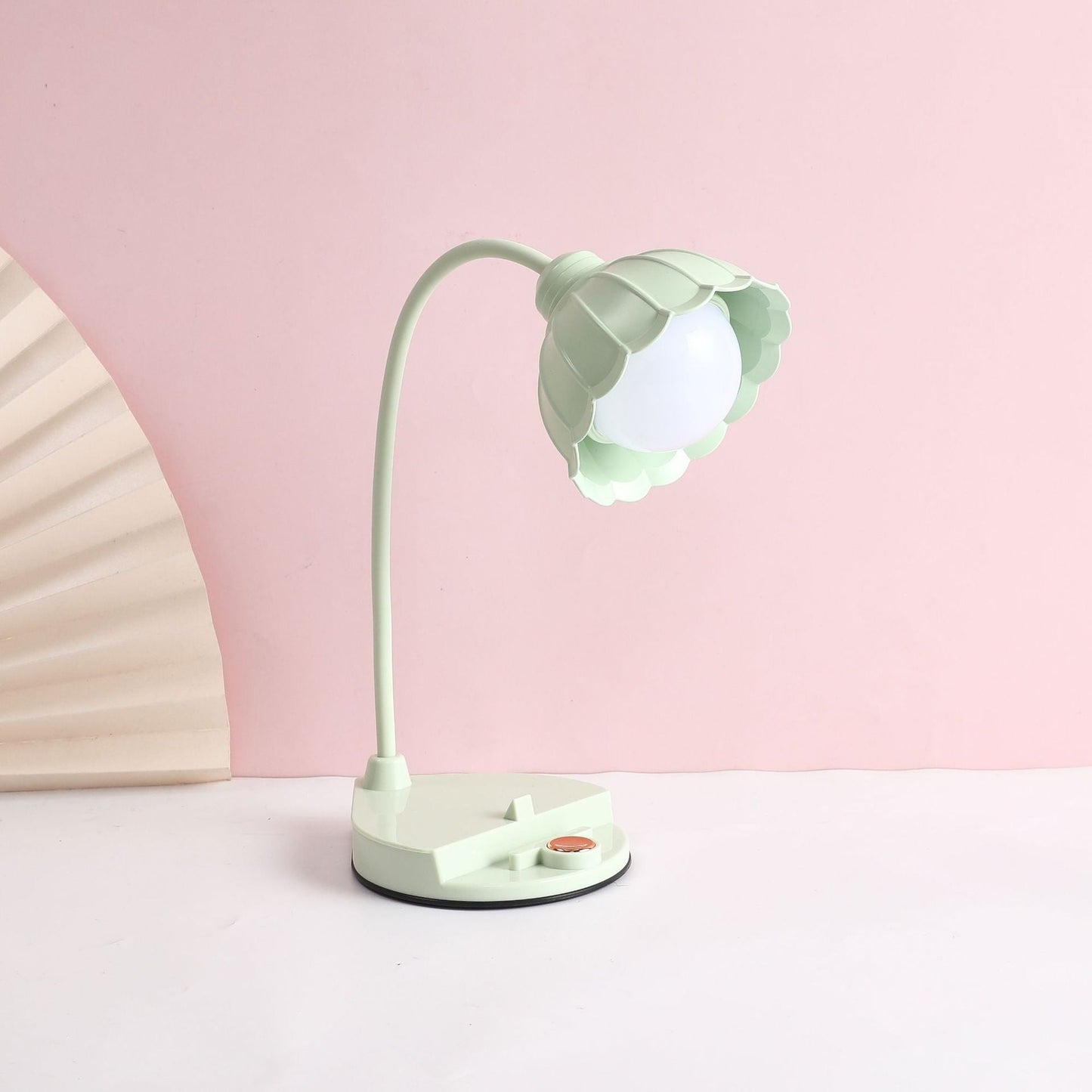 Oplaadbare LED-tafellamp – Touch Sensor-bloemontwerp met ABS & PP