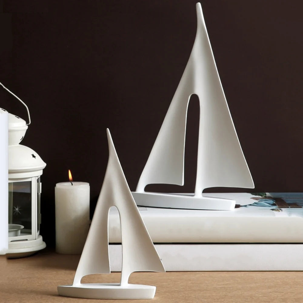 Strakke nautische zeilbootdecoratie – moderne elegantie in ontwerp
